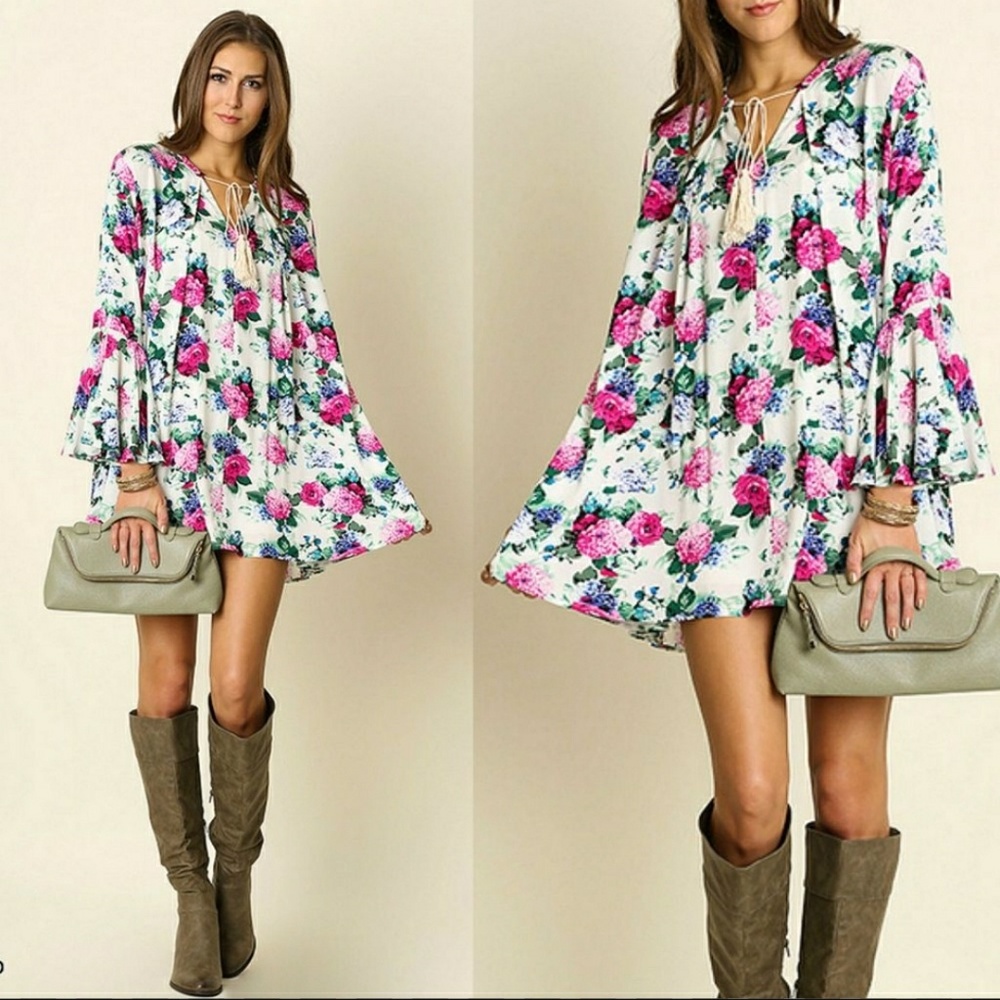 Floral swing dress.